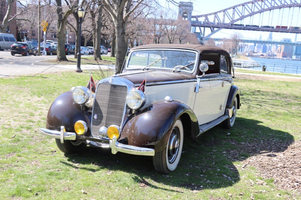 Mercedes-Benz-230-B-1941-Cabriolet-1