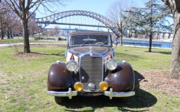 Mercedes-Benz-230-B-1941-Cabriolet-2