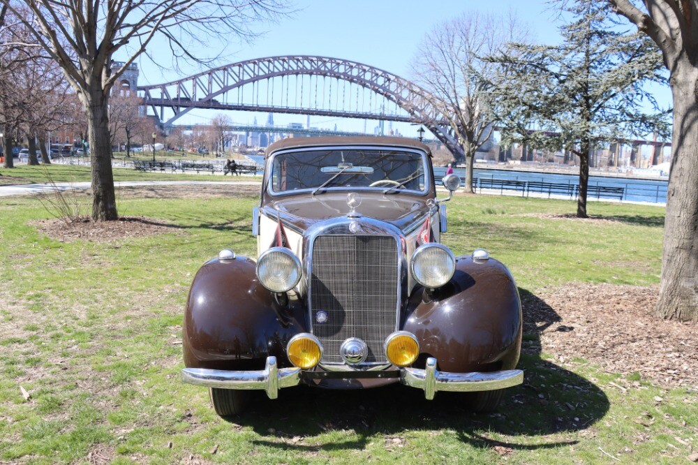 Mercedes-Benz-230-B-1941-Cabriolet-2