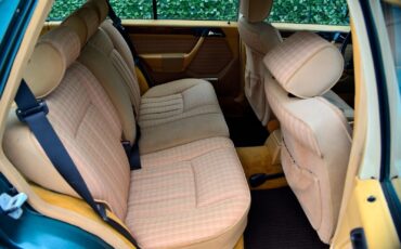 Mercedes-Benz-230-TE-1990-Wagon-20