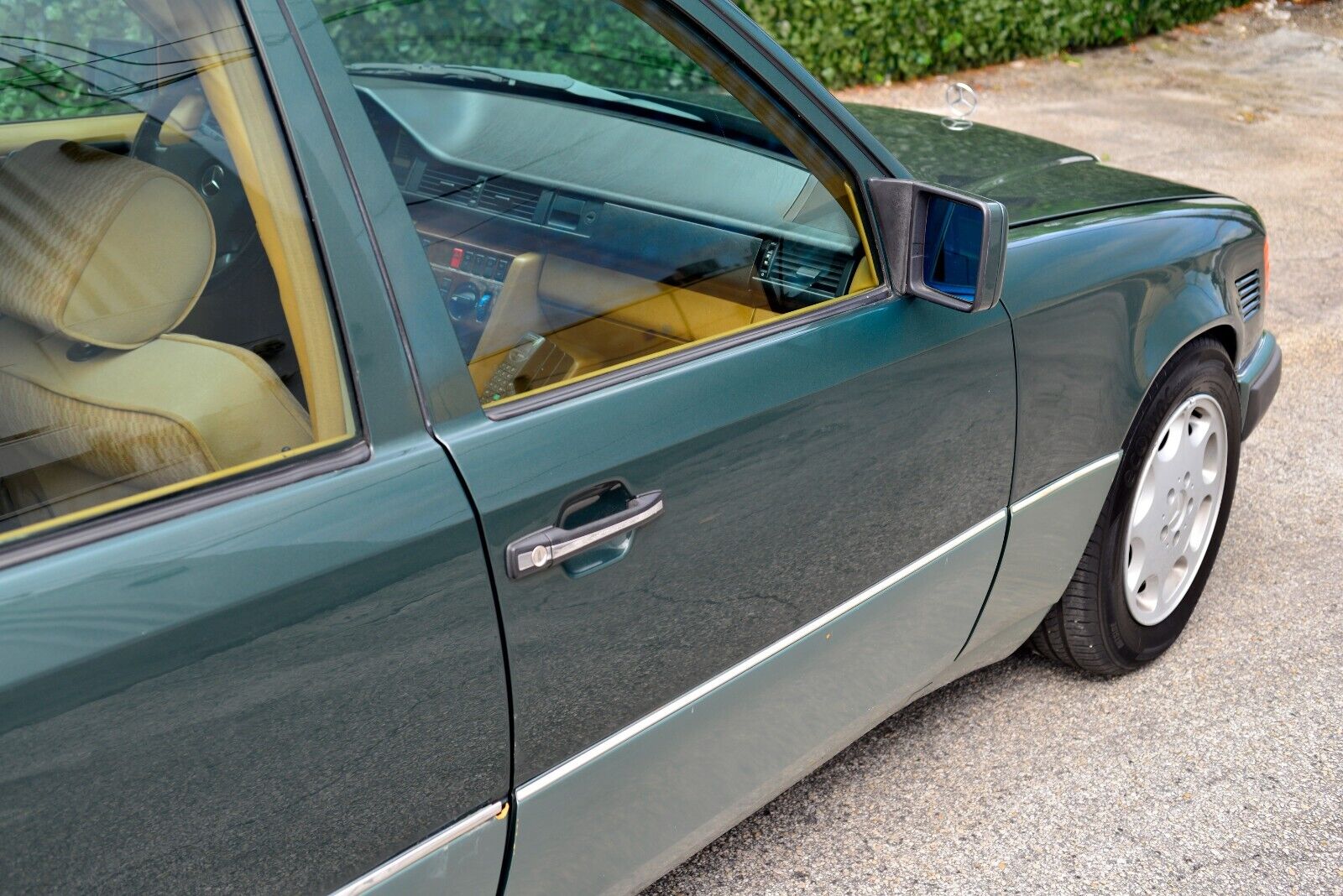 Mercedes-Benz-230-TE-1990-Wagon-39