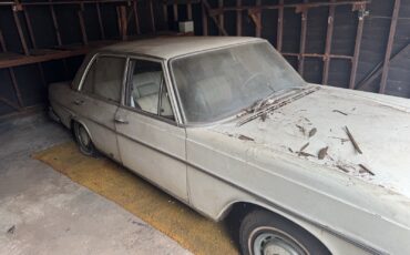 Mercedes-Benz-230S-1967-1