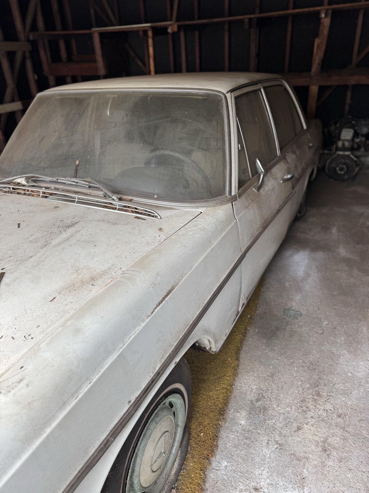 Mercedes-Benz-230S-1967-11