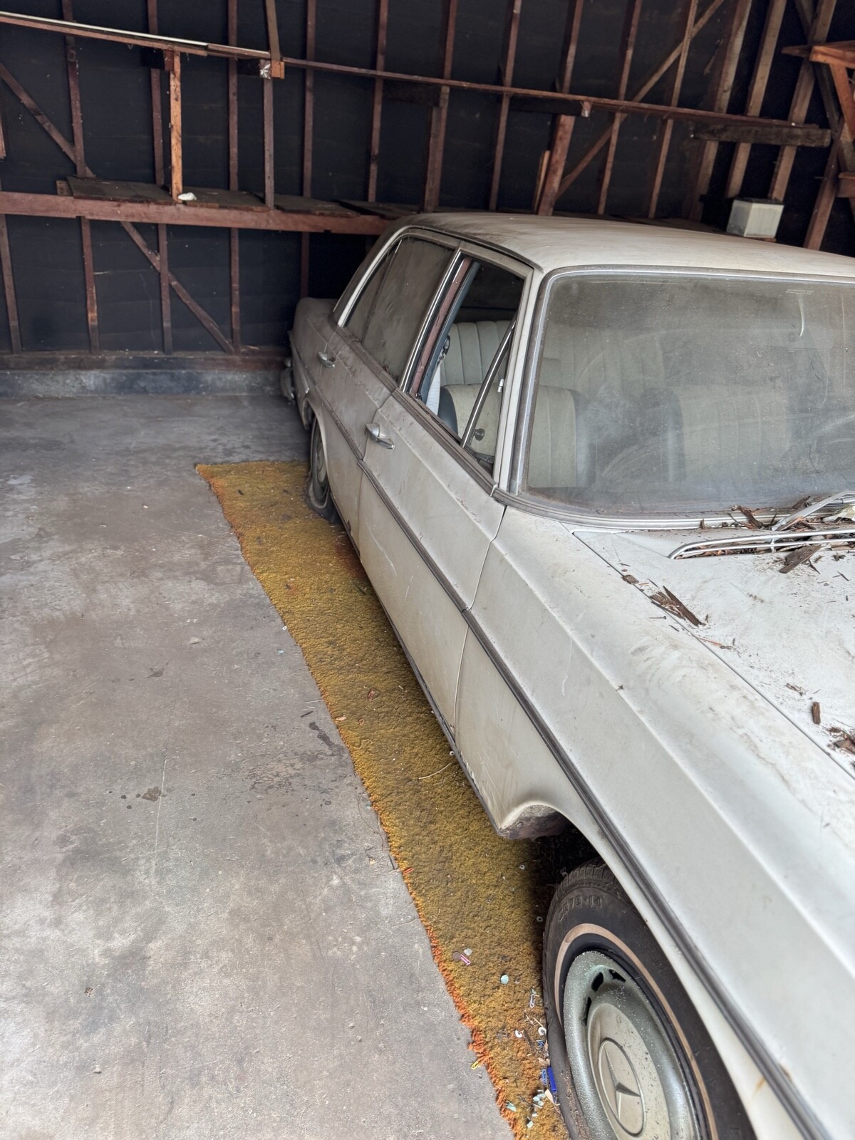 Mercedes-Benz-230S-1967
