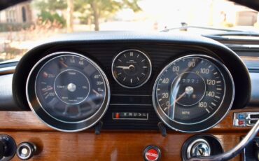 Mercedes-Benz-280SE-1972-Sedan-14