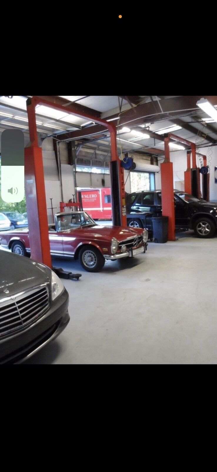 Mercedes-Benz-280SE-1972-Sedan-26