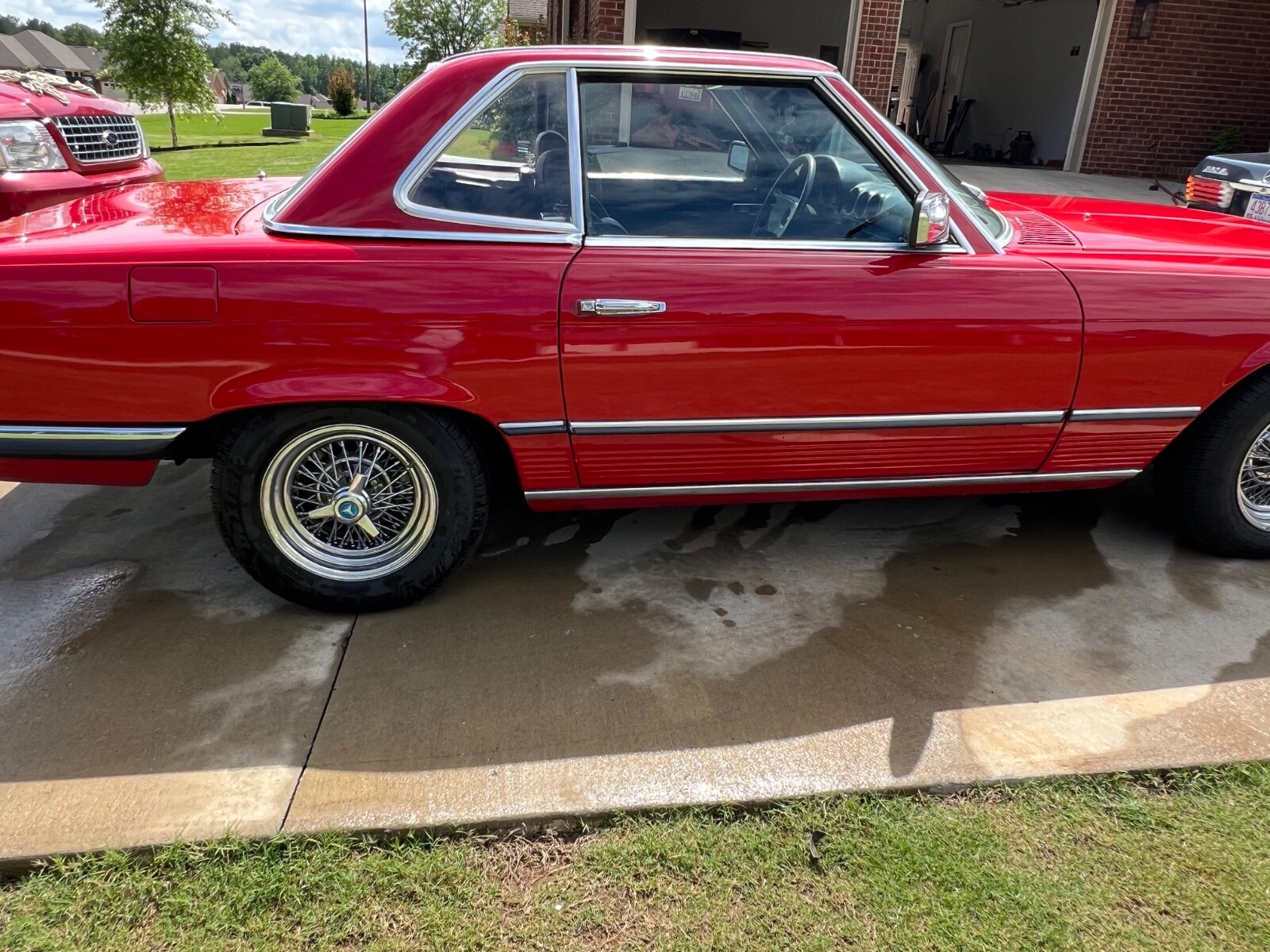 Mercedes-Benz-280SL-RARE-5-SPEED-MANUAL-SHIFT-1983-Convertible-10