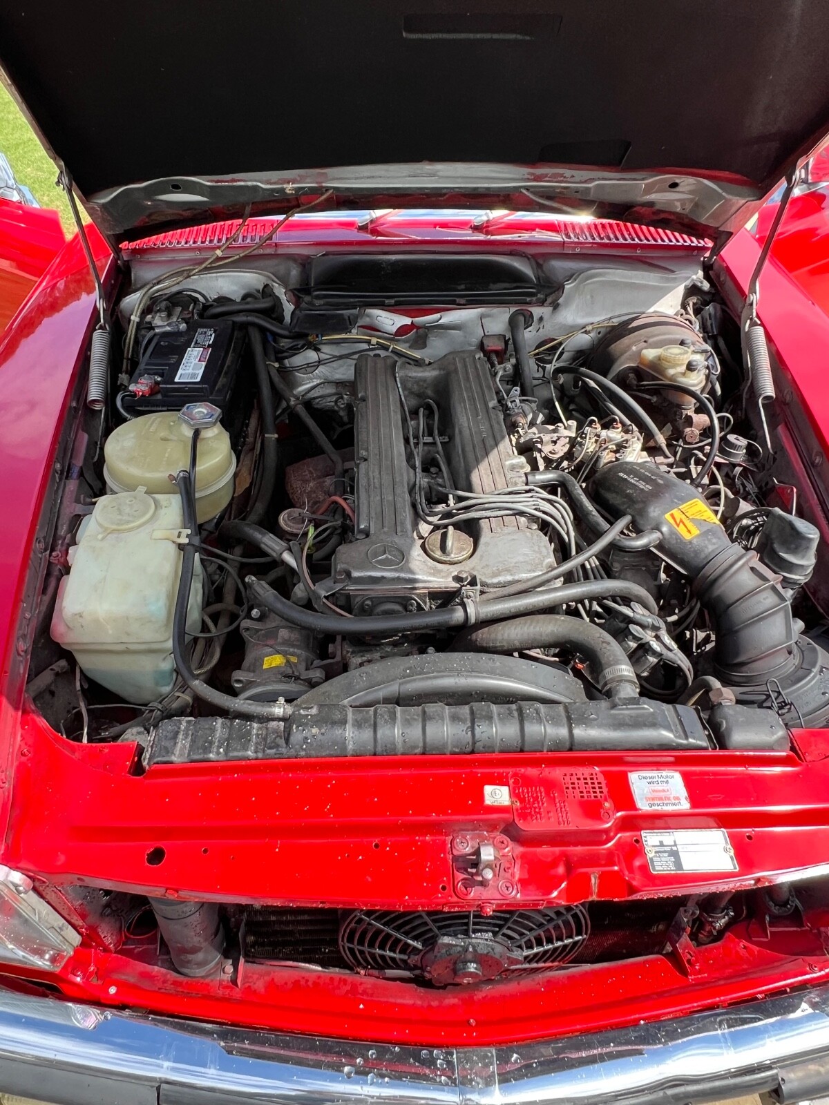 Mercedes-Benz-280SL-RARE-5-SPEED-MANUAL-SHIFT-1983-Convertible-14