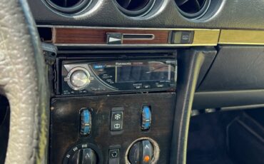 Mercedes-Benz-280SL-RARE-5-SPEED-MANUAL-SHIFT-1983-Convertible-21