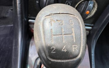 Mercedes-Benz-280SL-RARE-5-SPEED-MANUAL-SHIFT-1983-Convertible-28