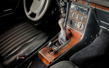 Mercedes-Benz-280SL-RARE-5-SPEED-MANUAL-SHIFT-1983-Convertible-7