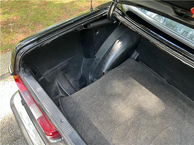 Mercedes-Benz-300-CD-Turbodiesel-1984-27