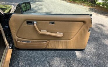 Mercedes-Benz-300-CD-Turbodiesel-1984-28