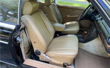 Mercedes-Benz-300-CD-Turbodiesel-1984-29