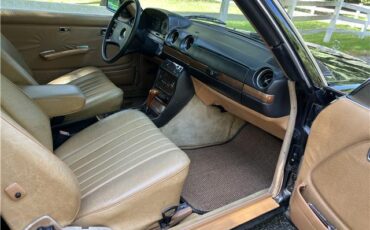 Mercedes-Benz-300-CD-Turbodiesel-1984-30