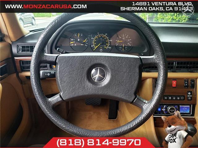 Mercedes-Benz-300-SD-Diesel-1985-Sedan-2