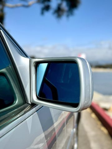 Mercedes-Benz-300-SE-1992-Sedan-25
