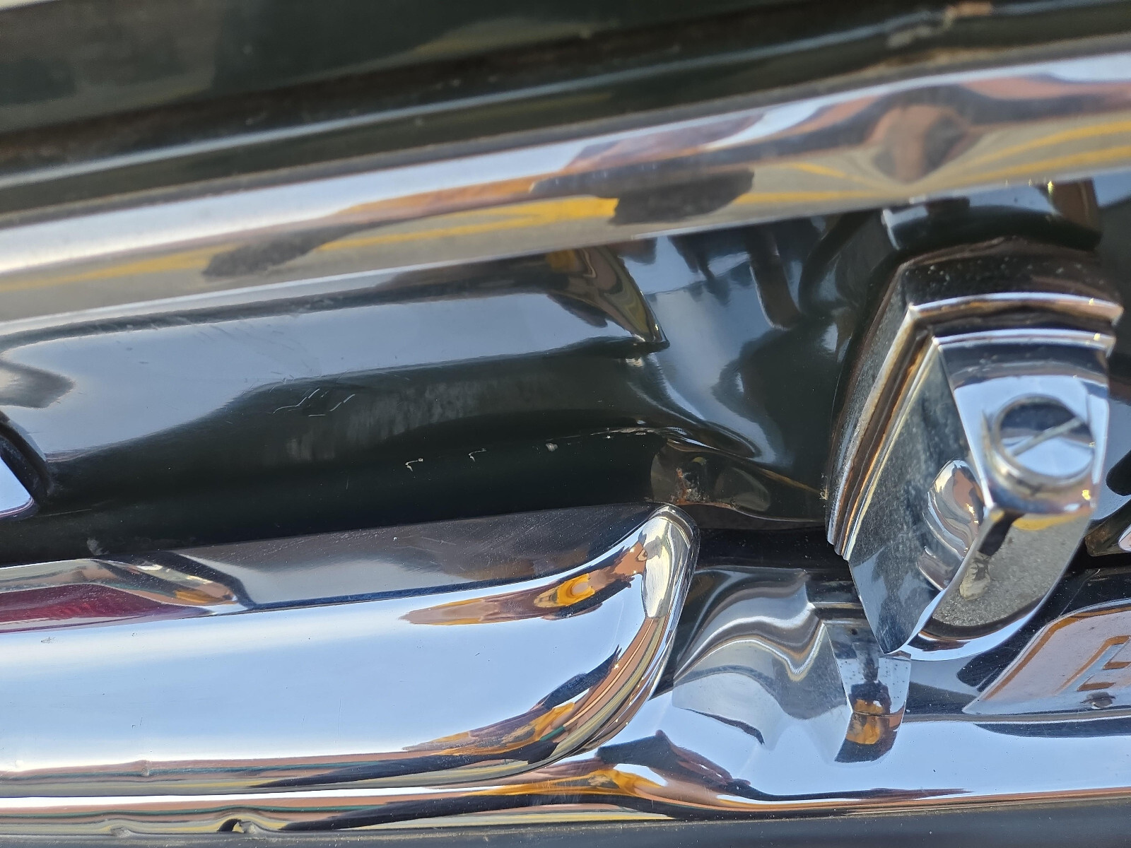 Mercedes-Benz-300-Series-1969-Sedan-10