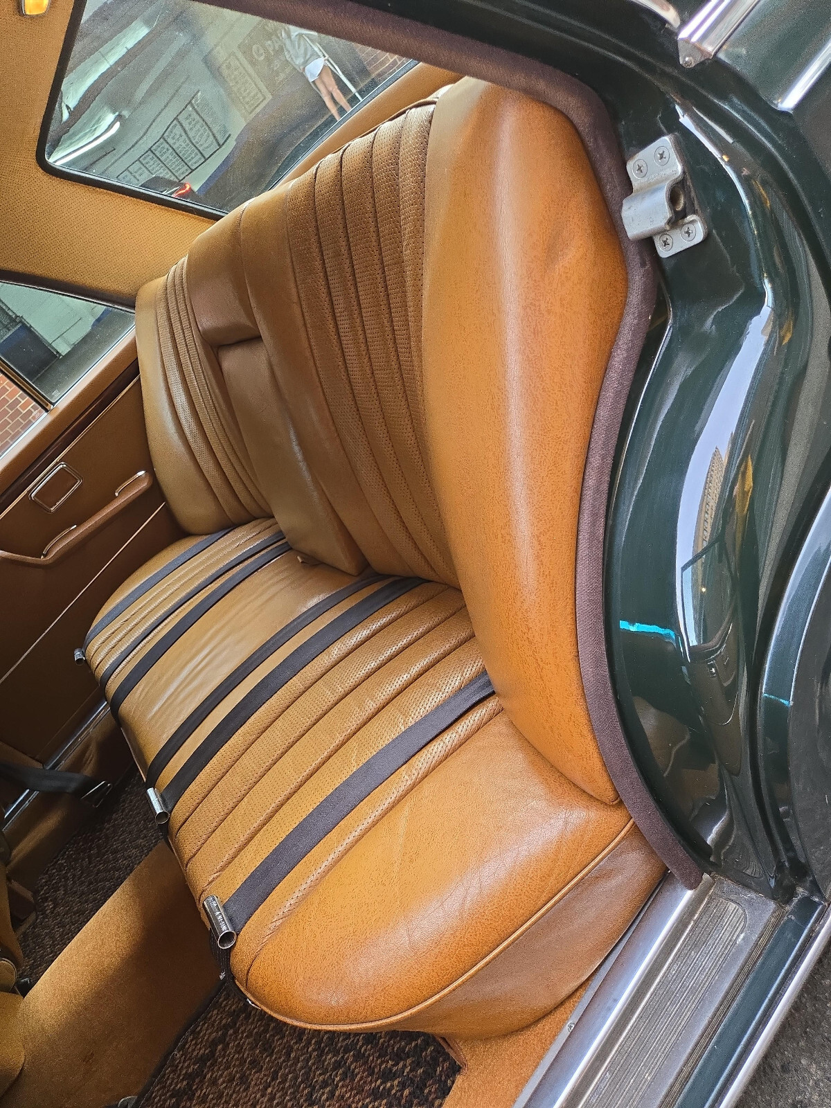 Mercedes-Benz-300-Series-1969-Sedan-27