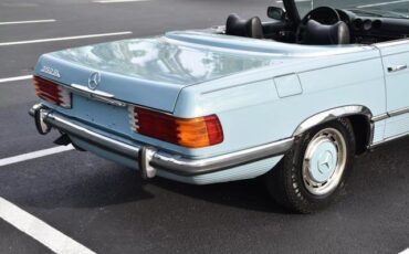 Mercedes-Benz-300-Series-1972-Convertible-12