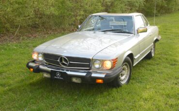 Mercedes-Benz-300-Series-1984-Convertible-15