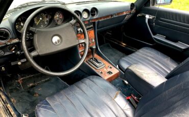 Mercedes-Benz-300-Series-1984-Convertible-28