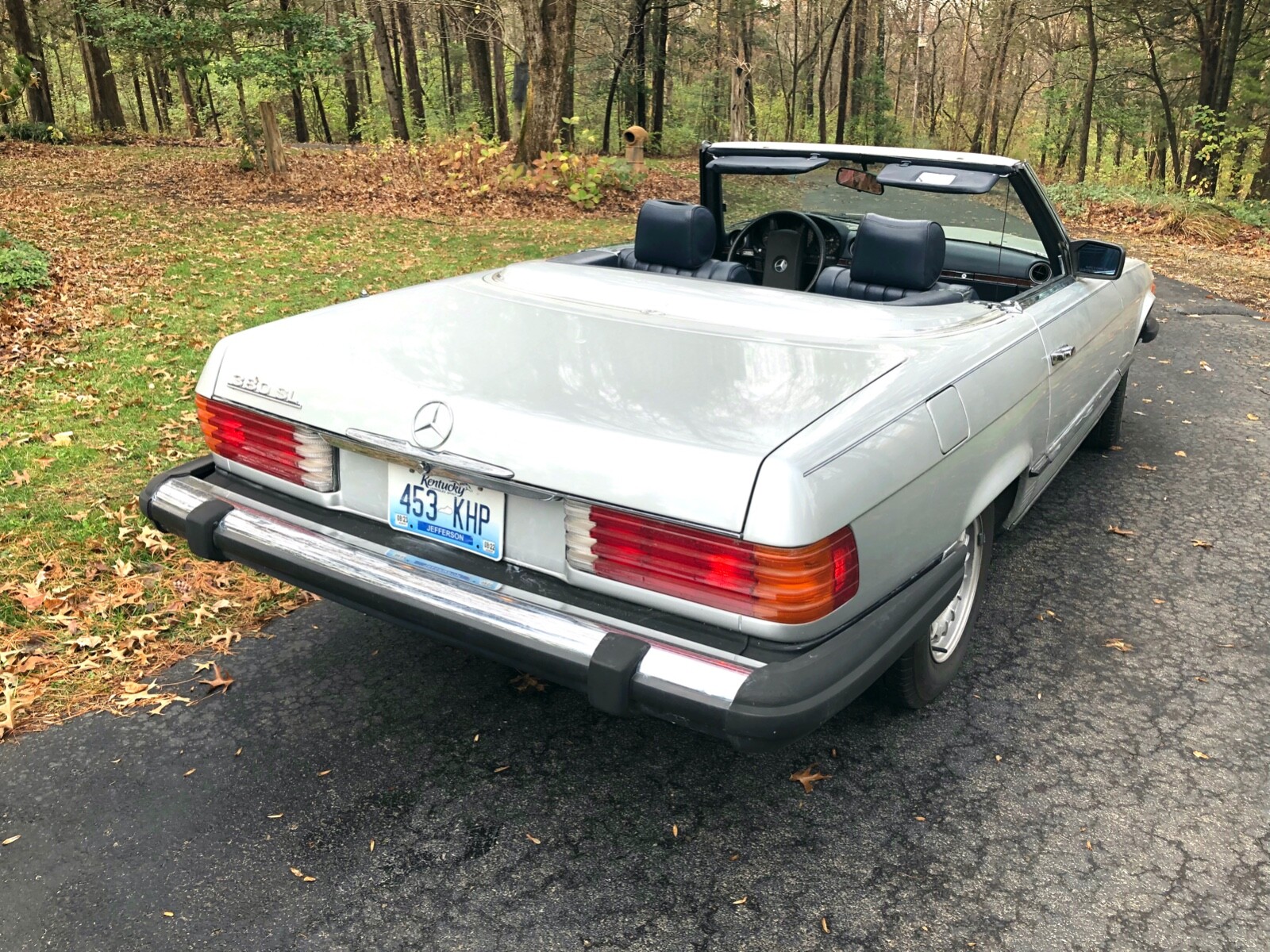 Mercedes-Benz-300-Series-1984-Convertible-6