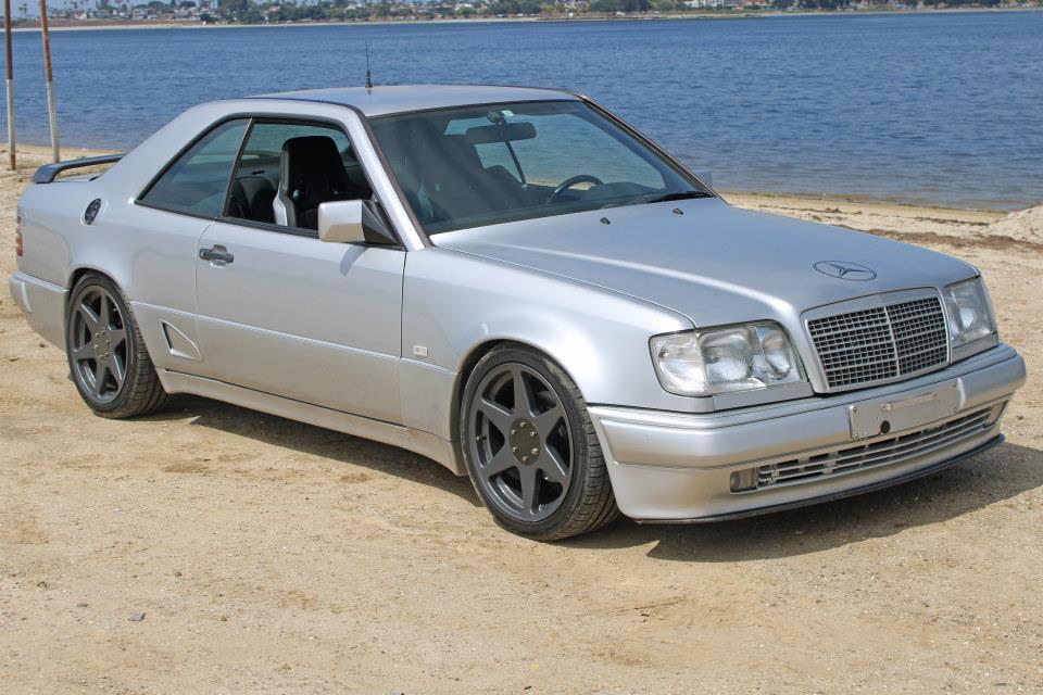 Mercedes-Benz-300-Series-1991-1