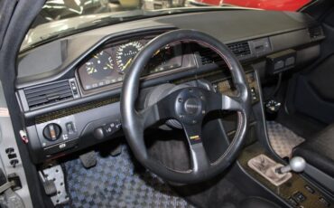 Mercedes-Benz-300-Series-1991-12