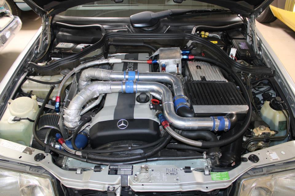 Mercedes-Benz-300-Series-1991-15