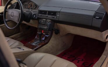 Mercedes-Benz-300-Series-1991-Convertible-28