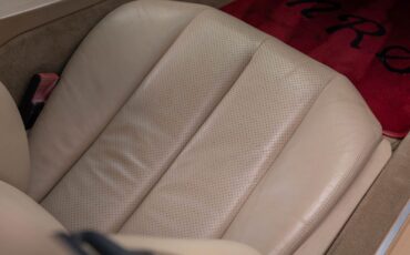 Mercedes-Benz-300-Series-1991-Convertible-32