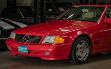 Mercedes-Benz-300-Series-1991-Convertible-7