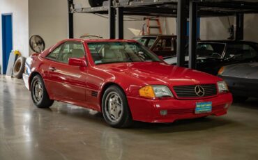 Mercedes-Benz-300-Series-1991-Convertible-9