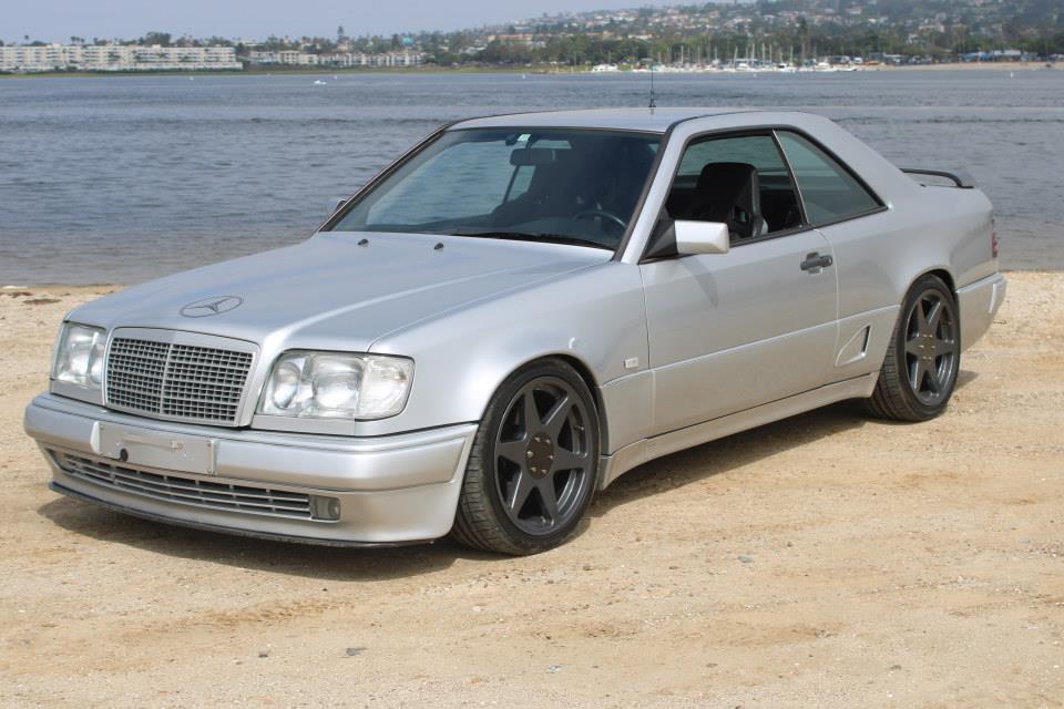 Mercedes-Benz 300-Series 1991 --