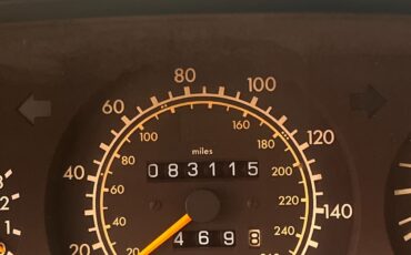 Mercedes-Benz-300-Series-1992-Coupe-12