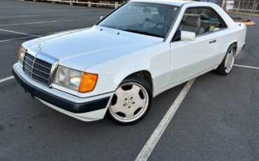 Mercedes-Benz-300-Series-1992-Coupe