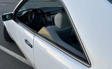 Mercedes-Benz-300-Series-1992-Coupe-9