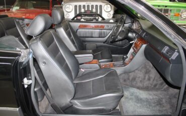 Mercedes-Benz-300-Series-1994-13