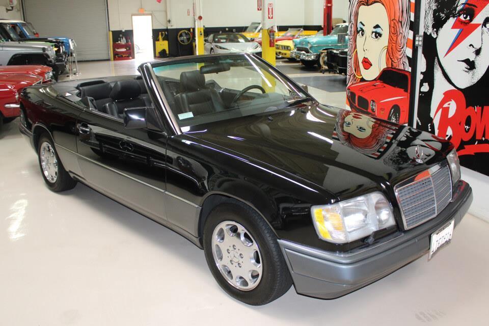 Mercedes-Benz-300-Series-1994-15