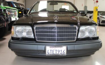 Mercedes-Benz-300-Series-1994-31