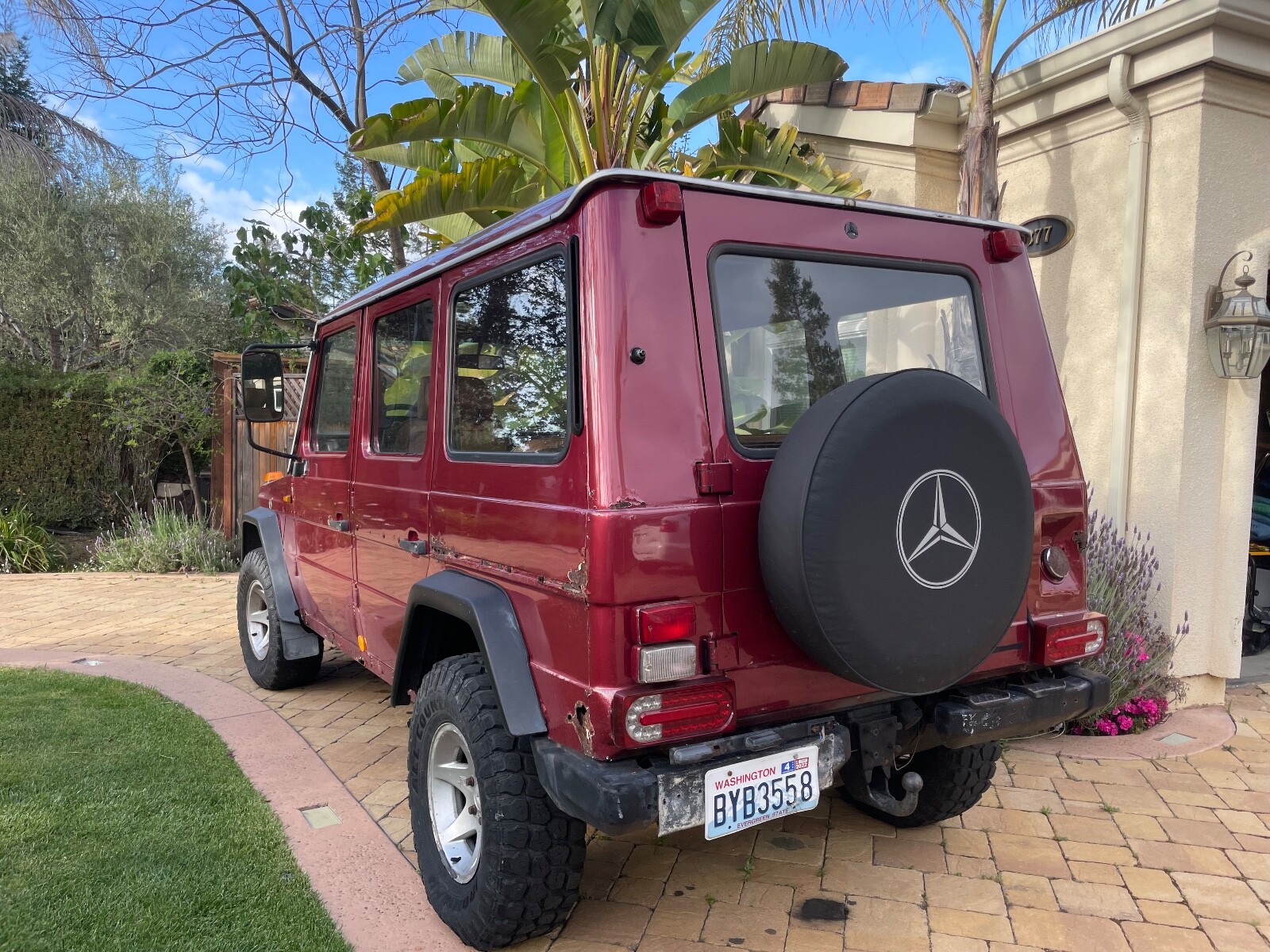 Mercedes-Benz-300GD-1980-SUV-4