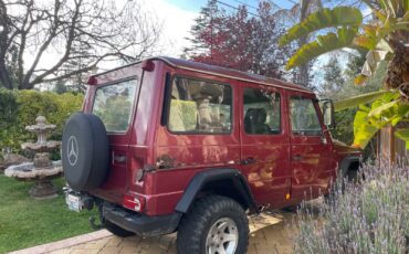 Mercedes-Benz-300GD-1980-SUV-5