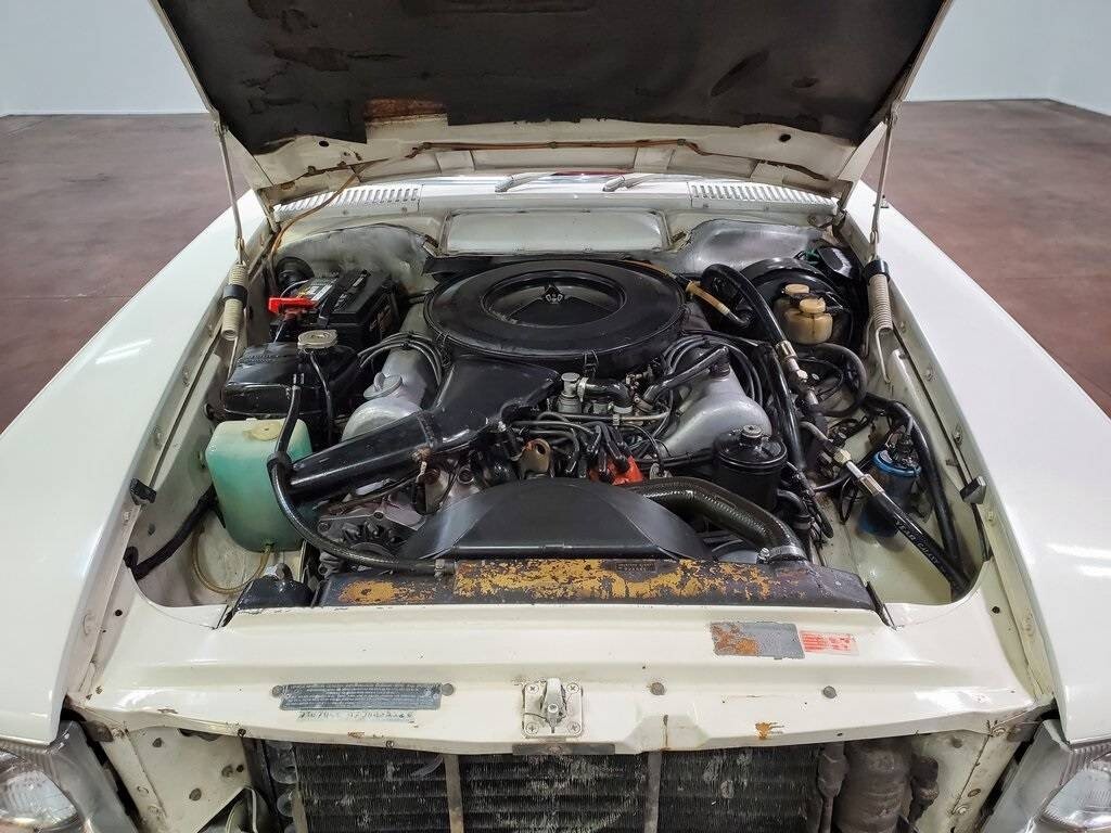 Mercedes-Benz-350sl-1972-Convertible-14