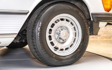 Mercedes-Benz-380-SL-1985-Other-13