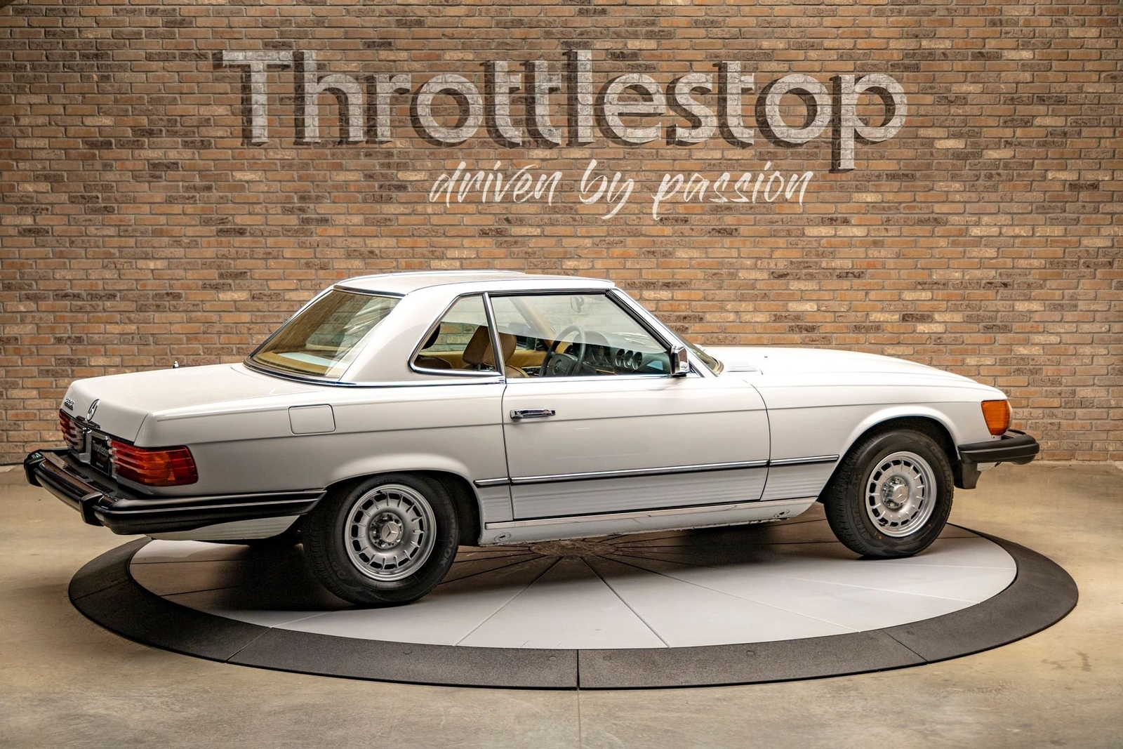 Mercedes-Benz-380-SL-1985-Other-5