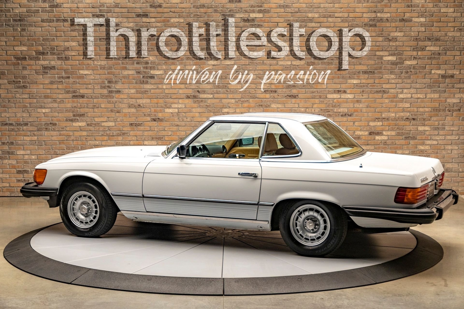 Mercedes-Benz-380-SL-1985-Other-7
