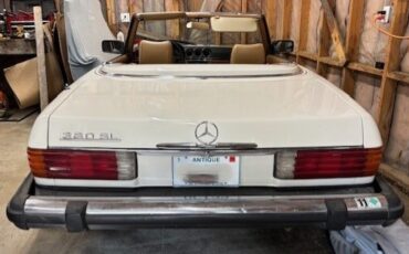 Mercedes-Benz-380SL-1981-Convertible-2
