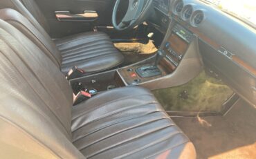 Mercedes-Benz-380SL-1982-Convertible-20