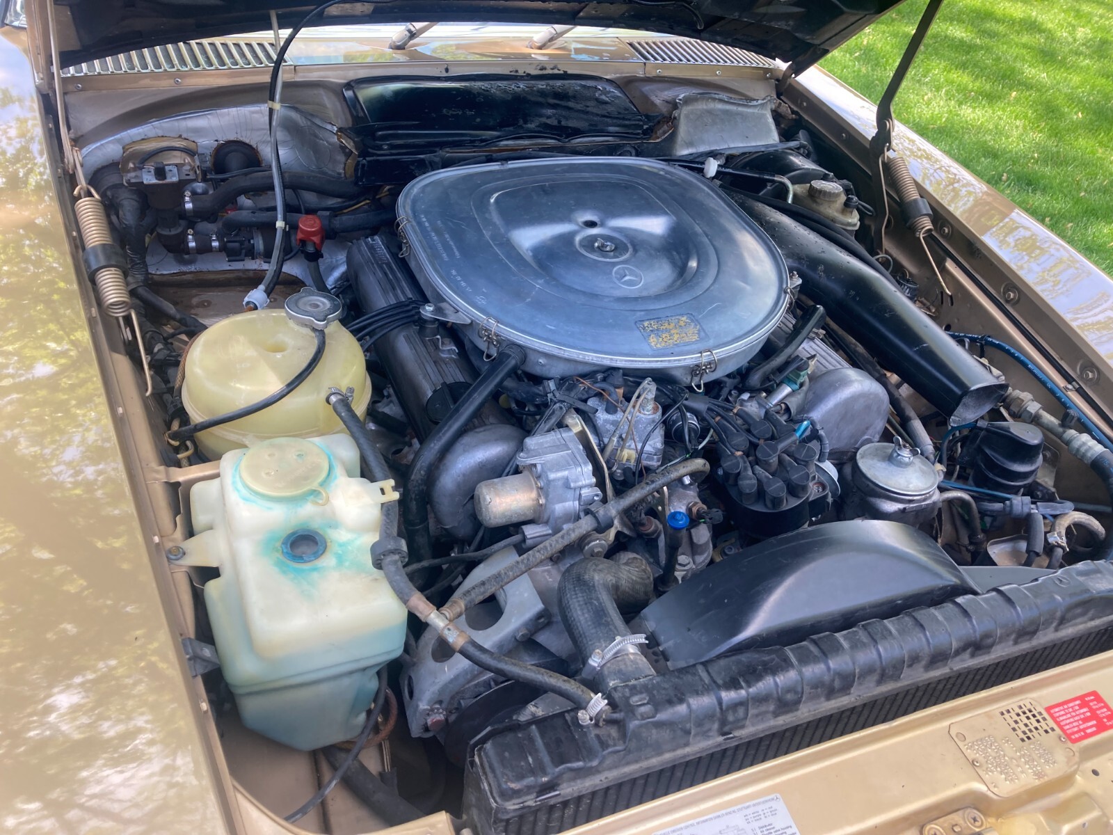 Mercedes-Benz-380SL-1982-Convertible-4